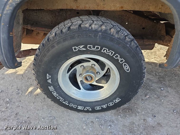 image for item DZ3659 1993 Dodge Ram Charger SUV