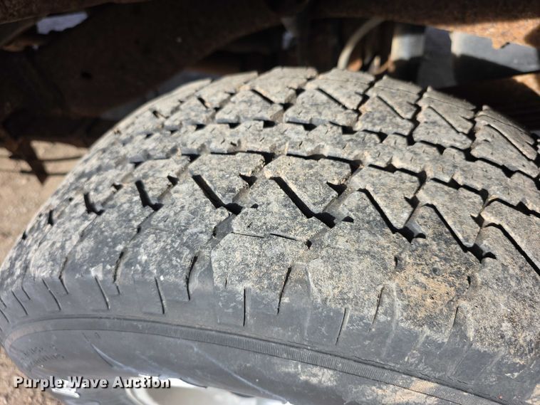 image for item DZ3659 1993 Dodge Ram Charger SUV