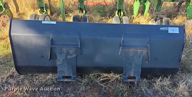 image for item DZ3664 2022 New Holland 210SM skid steer bucket