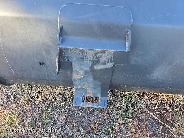 image for item DZ3664 2022 New Holland 210SM skid steer bucket