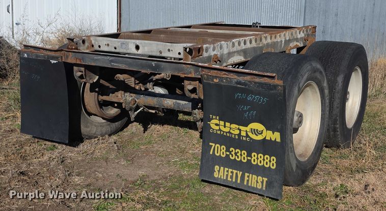 image for item DZ3665 1999 Hutch rear axle assembly