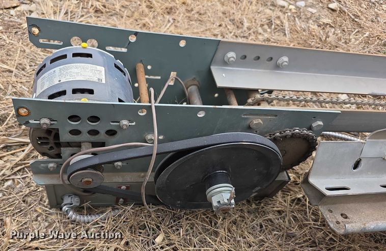 image for item DZ3679 Delden garage door