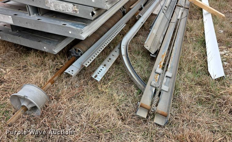 image for item DZ3679 Delden garage door