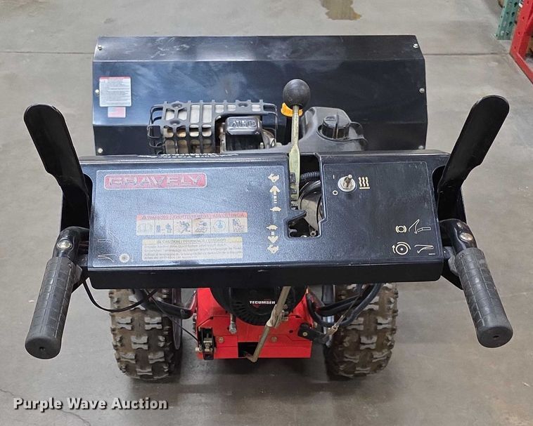 image for item DZ3706 Gravely 936 broom