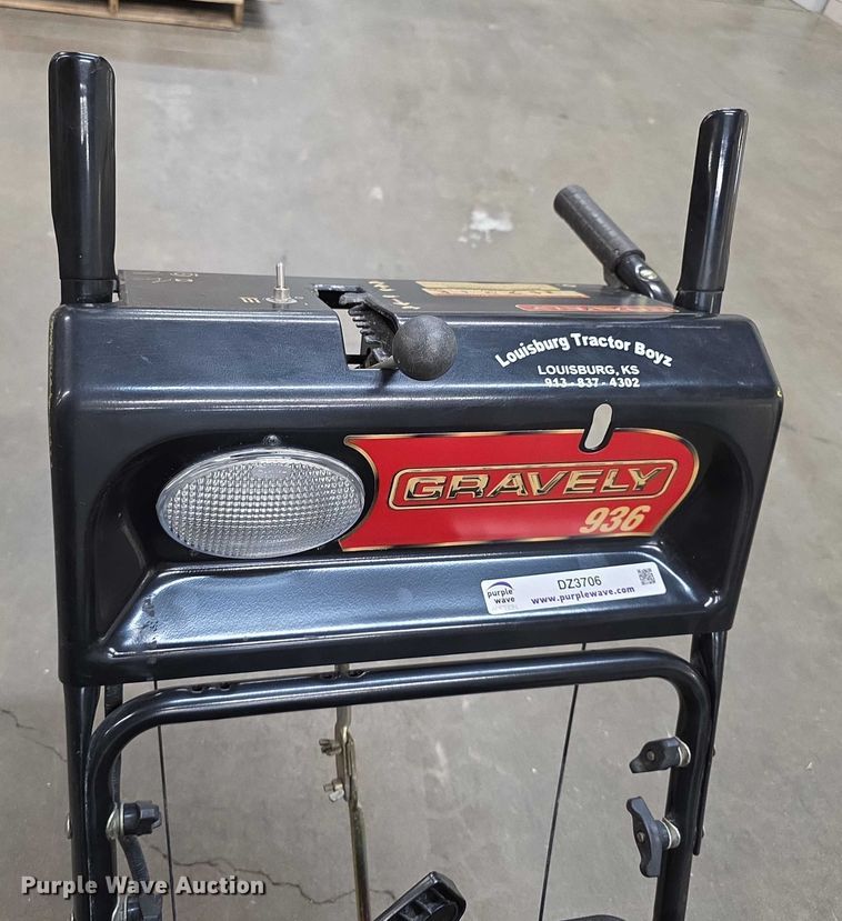 image for item DZ3706 Gravely 936 broom