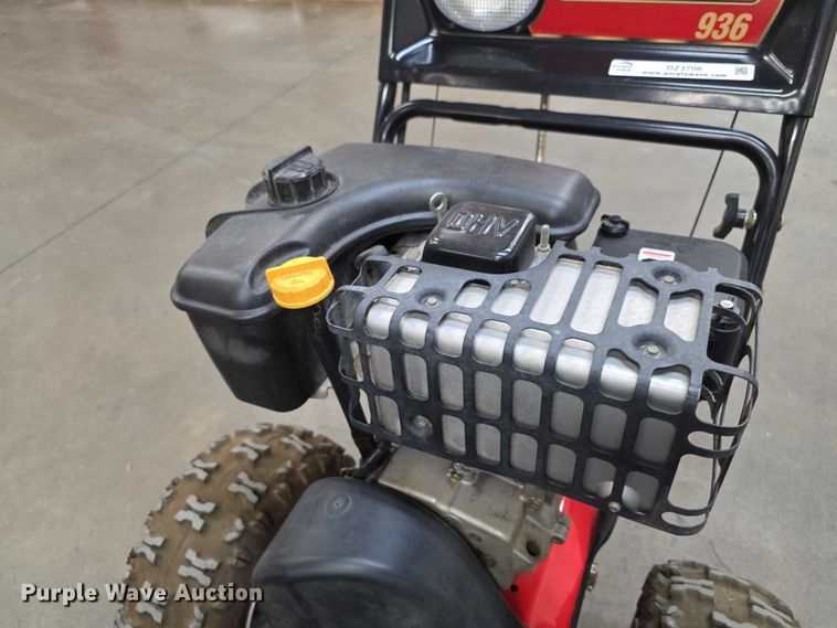 image for item DZ3706 Gravely 936 broom