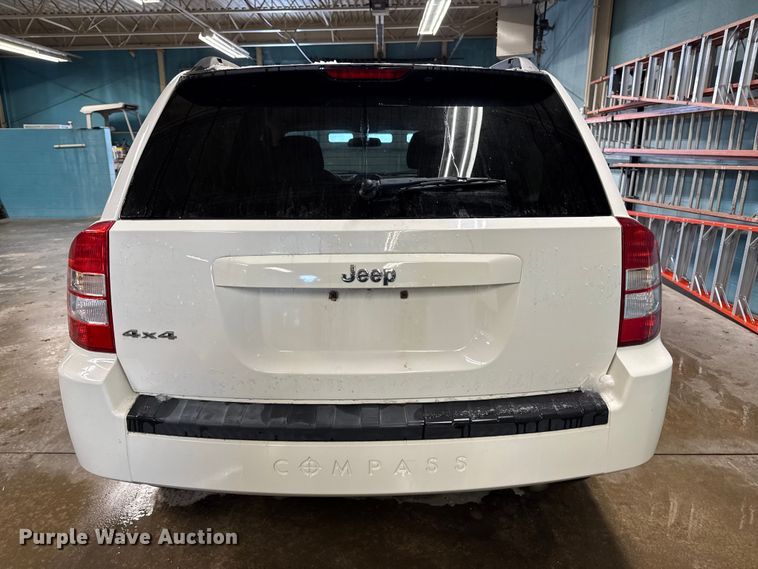 image for item EA2033 2010 Jeep Compass SUV