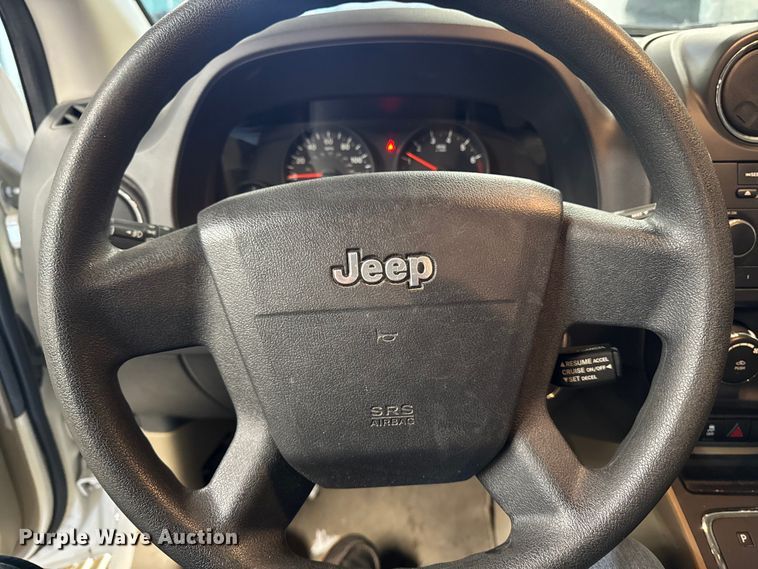 image for item EA2033 2010 Jeep Compass SUV