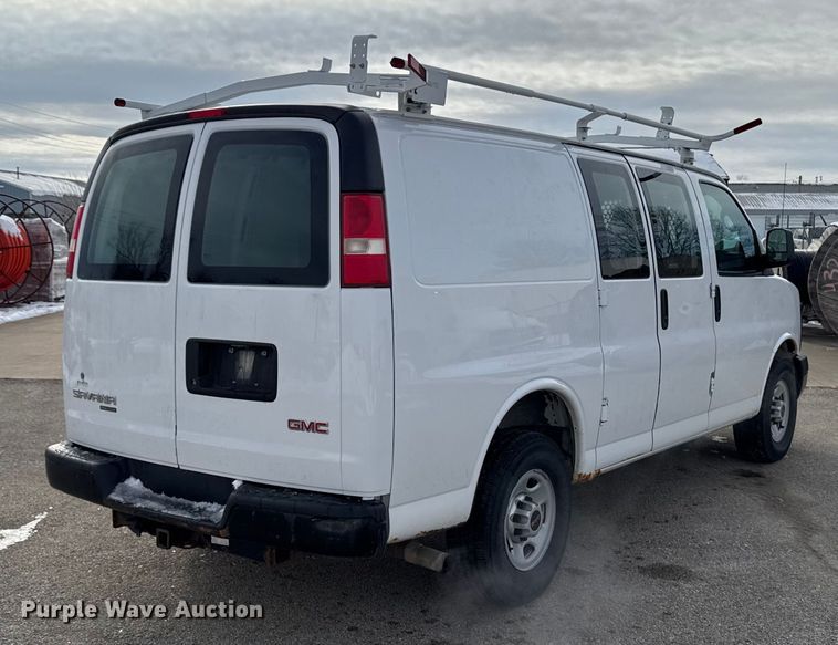 image for item EA2034 2013 GMC Savana G2500 van