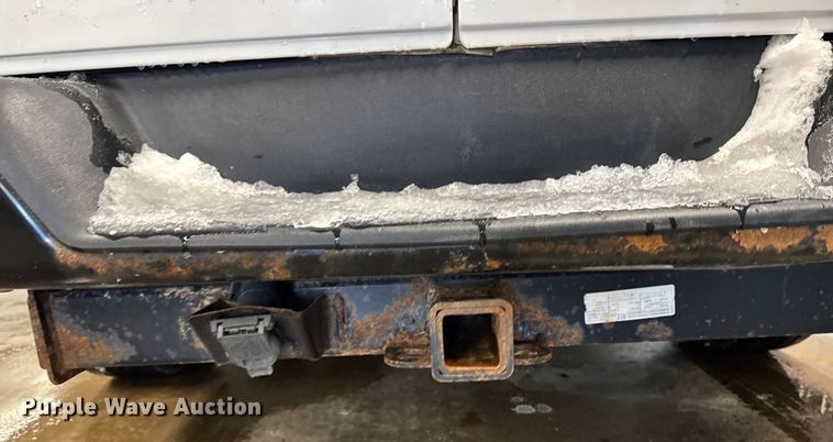 image for item EA2034 2013 GMC Savana G2500 van