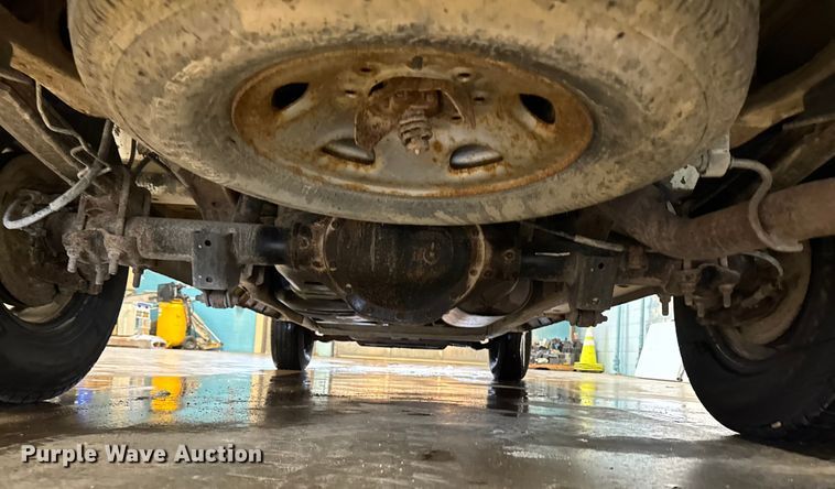 image for item EA2034 2013 GMC Savana G2500 van