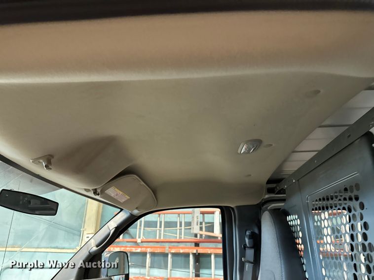 image for item EA2034 2013 GMC Savana G2500 van