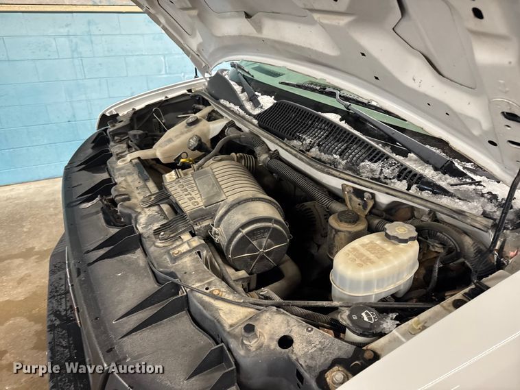 image for item EA2034 2013 GMC Savana G2500 van