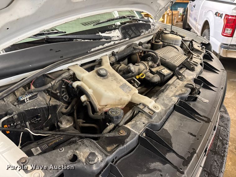 image for item EA2034 2013 GMC Savana G2500 van