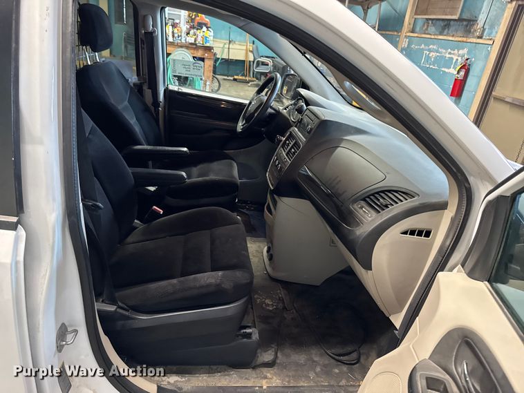 image for item EA2035 2014 RAM Cargo Van van