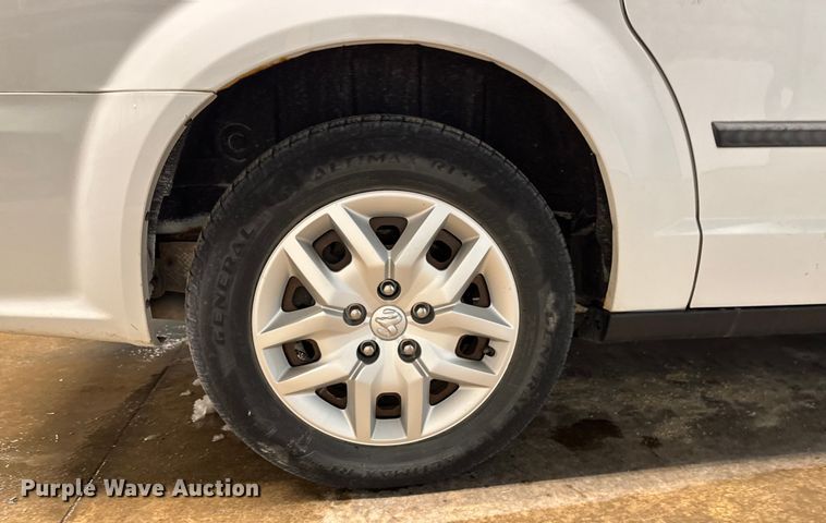 image for item EA2035 2014 RAM Cargo Van van