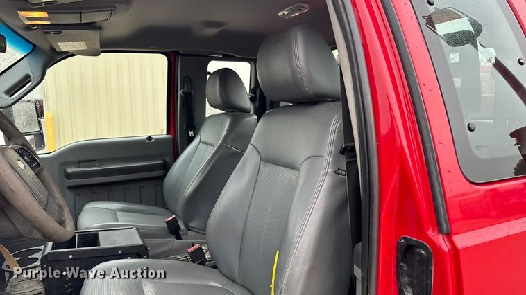 image for item EA2095 2015 Ford F350 Super Duty XL SuperCab utility bed pickup truck