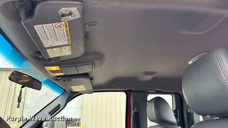 image for item EA2095 2015 Ford F350 Super Duty XL SuperCab utility bed pickup truck