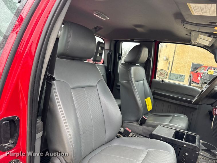 image for item EA2095 2015 Ford F350 Super Duty XL SuperCab utility bed pickup truck