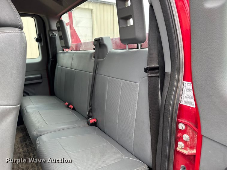 image for item EA2095 2015 Ford F350 Super Duty XL SuperCab utility bed pickup truck