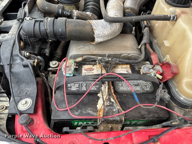 image for item EA2095 2015 Ford F350 Super Duty XL SuperCab utility bed pickup truck