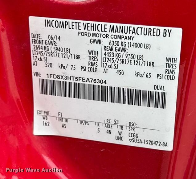 image for item EA2095 2015 Ford F350 Super Duty XL SuperCab utility bed pickup truck