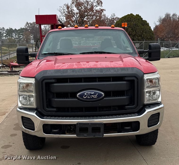 image for item EA2096 2015 Ford F350 Super Duty SuperCab utility bed pickup truck