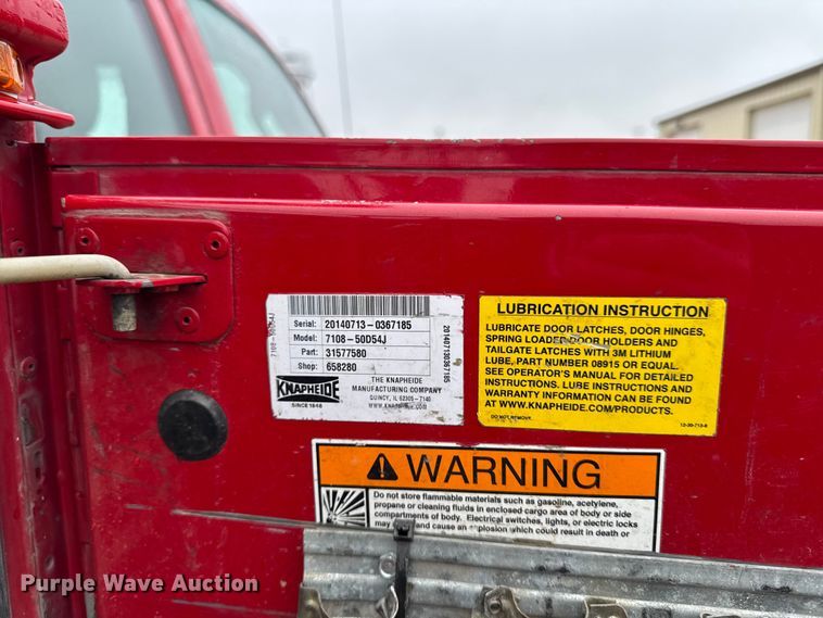 image for item EA2096 2015 Ford F350 Super Duty SuperCab utility bed pickup truck