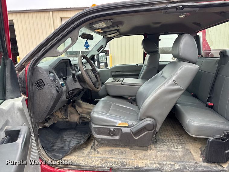 image for item EA2096 2015 Ford F350 Super Duty SuperCab utility bed pickup truck