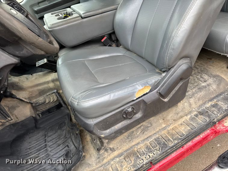 image for item EA2096 2015 Ford F350 Super Duty SuperCab utility bed pickup truck