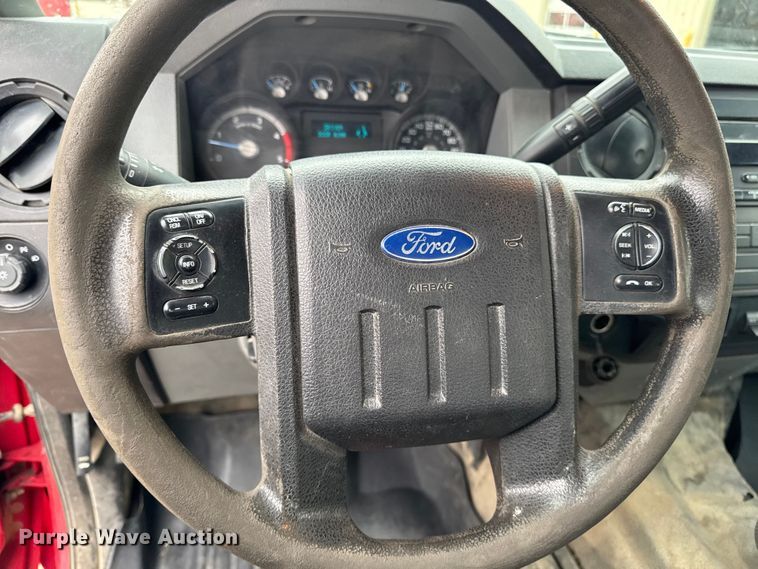 image for item EA2096 2015 Ford F350 Super Duty SuperCab utility bed pickup truck