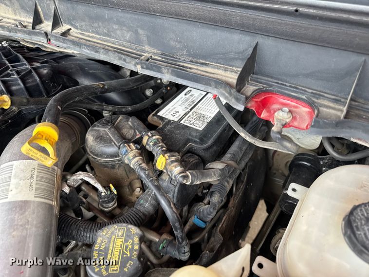 image for item EA2096 2015 Ford F350 Super Duty SuperCab utility bed pickup truck