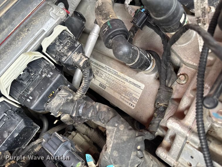 image for item EA2096 2015 Ford F350 Super Duty SuperCab utility bed pickup truck