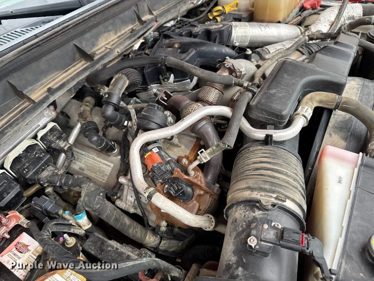 image for item EA2096 2015 Ford F350 Super Duty SuperCab utility bed pickup truck