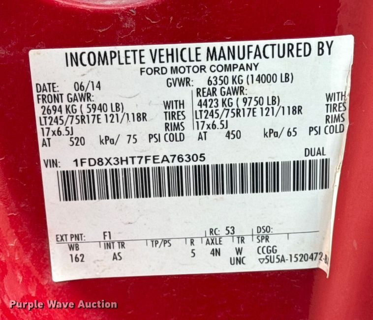 image for item EA2096 2015 Ford F350 Super Duty SuperCab utility bed pickup truck