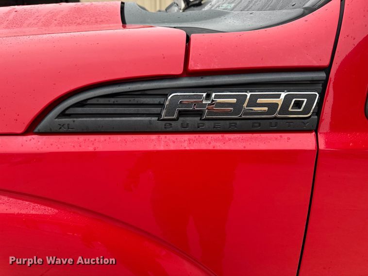 image for item EA2097 2013 Ford F350 Super Duty XL SuperCab utility bed pickup truck