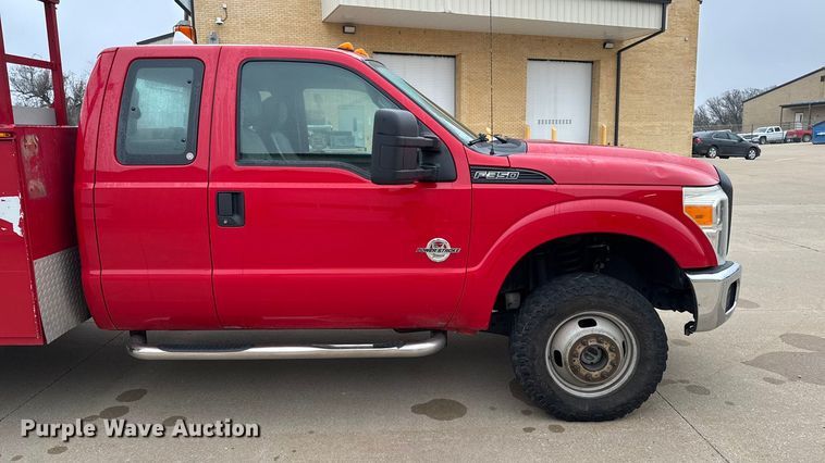 image for item EA2097 2013 Ford F350 Super Duty XL SuperCab utility bed pickup truck