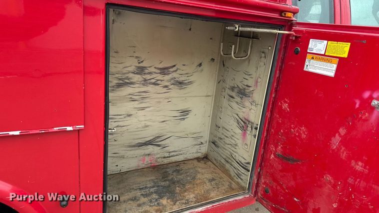 image for item EA2097 2013 Ford F350 Super Duty XL SuperCab utility bed pickup truck