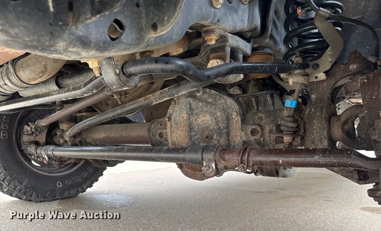 image for item EA2097 2013 Ford F350 Super Duty XL SuperCab utility bed pickup truck