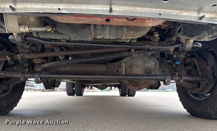 image for item EA2097 2013 Ford F350 Super Duty XL SuperCab utility bed pickup truck