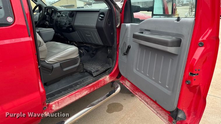 image for item EA2097 2013 Ford F350 Super Duty XL SuperCab utility bed pickup truck