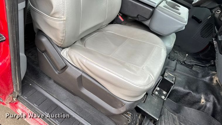 image for item EA2097 2013 Ford F350 Super Duty XL SuperCab utility bed pickup truck