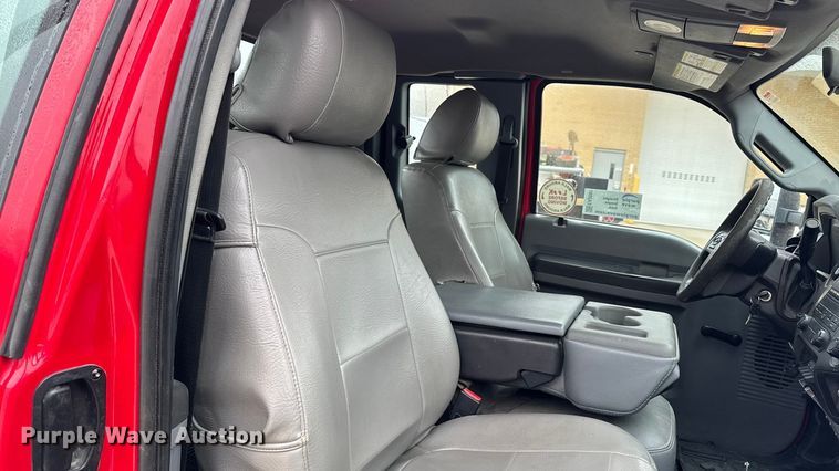 image for item EA2097 2013 Ford F350 Super Duty XL SuperCab utility bed pickup truck