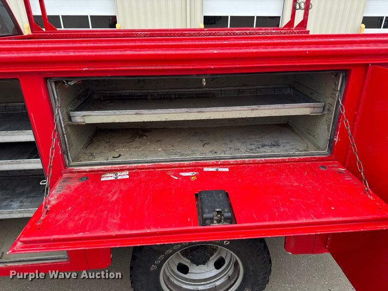 image for item EA2098 2018 Ford F350 Super Duty XL SuperCab utility bed pickup truck