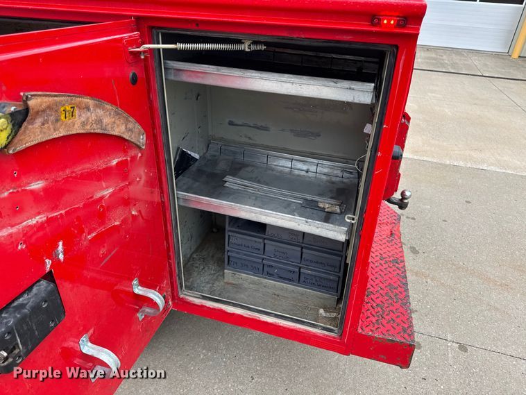 image for item EA2098 2018 Ford F350 Super Duty XL SuperCab utility bed pickup truck