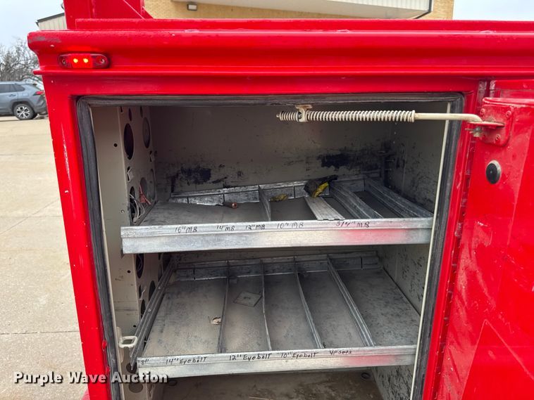 image for item EA2098 2018 Ford F350 Super Duty XL SuperCab utility bed pickup truck