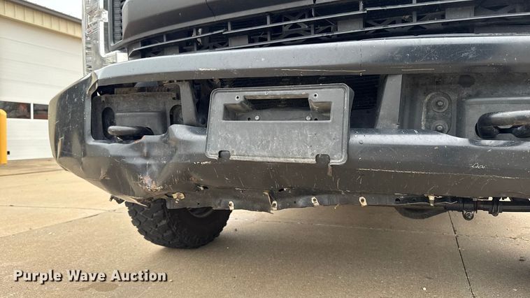 image for item EA2098 2018 Ford F350 Super Duty XL SuperCab utility bed pickup truck