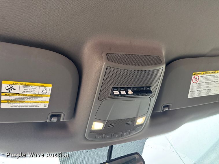 image for item EA2098 2018 Ford F350 Super Duty XL SuperCab utility bed pickup truck