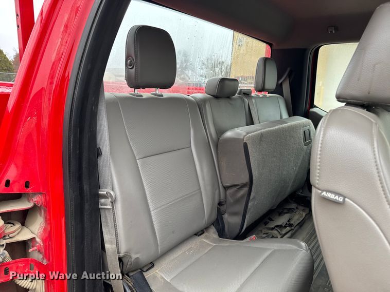 image for item EA2098 2018 Ford F350 Super Duty XL SuperCab utility bed pickup truck