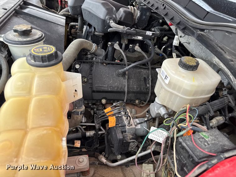 image for item EA2098 2018 Ford F350 Super Duty XL SuperCab utility bed pickup truck